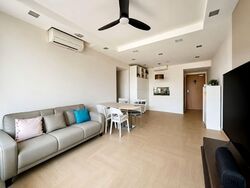 Hillview Regency (D23), Condominium #565663911